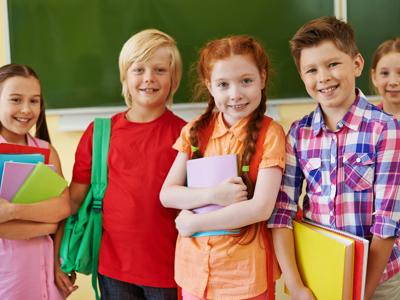 300 zł na szkolne potrzeby – program „Dobry Start” w pełni ruszył