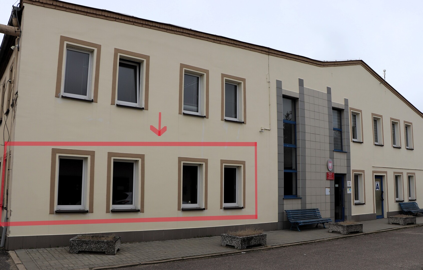 NAJEM POMIESZCZEŃ