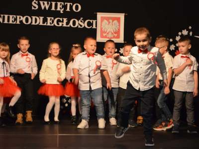 Obchody 11 Listopada 2021
