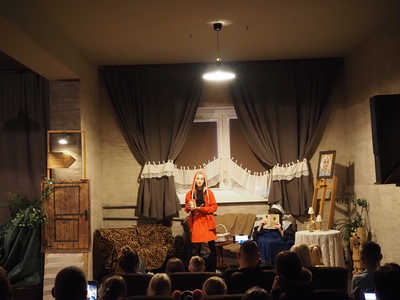 Teatrzyk "Urodziny Czerwonego Kapturka" w wykonaniu sekcji Teatralnej