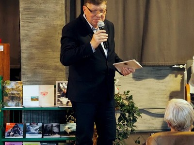 Tydzień Bibliotek Spotkanie Poetycko-Muzyczne 2022