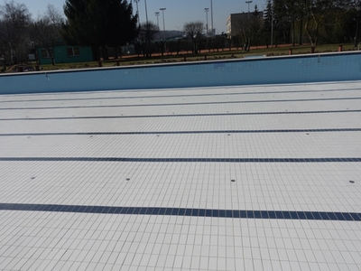 Prace remontowe duży basen