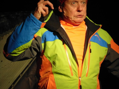 4 tony podłogi