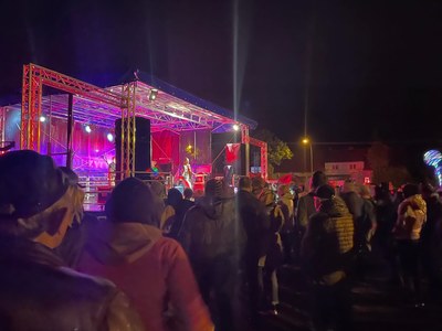 Uczestnicy zabawy