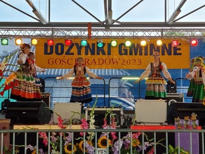 Taniec zespołu ludowego