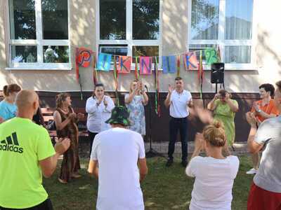 Piknik 12
