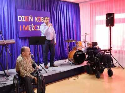 DZIEŃ KOBIET 19