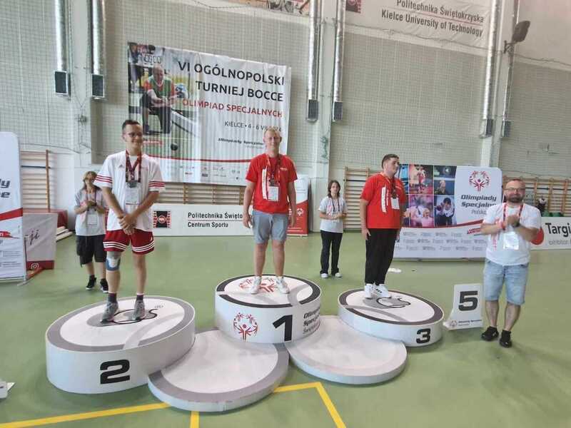 Słoneczni 1