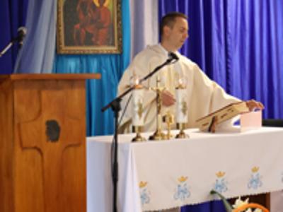 Uroczysta Msza Św. która odbyła się na rozpoczęcie dnia rodzinnego w DPS Krasnystaw.