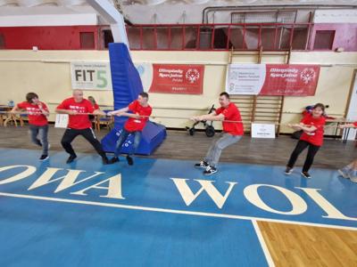 Wspólna zabawa i rywalizacja podczas Pikniku Bądź Fit 