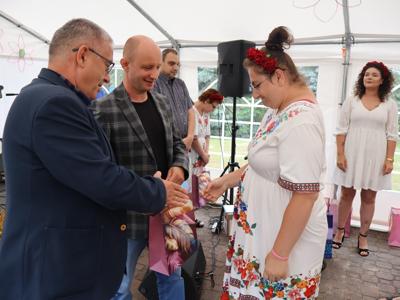 Zdjecia pamiątkowe z ,,Przegląd Piosenki Biesiadnej''.