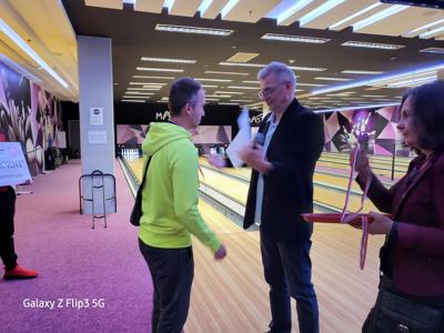 Nasi mieszkańcy podczas  X Regionalnego Turnieju Bowlingu Olimpiad Specjalnych.