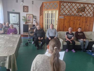 Dziś w Domu Pomocy Społecznej w Ostrowie Krupskim odbyło się wyjątkowe spotkanie z baśnią.