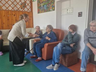 Dziś w Domu Pomocy Społecznej w Ostrowie Krupskim odbyło się wyjątkowe spotkanie z baśnią.