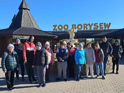 Nasi mieszkańcy podczas wycieczki do Ogrodu Zoologicznego w Borysewie.