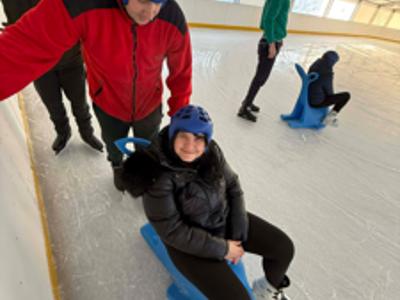 Nasi mieszkańcy na lodowisku w Krasnymstawie