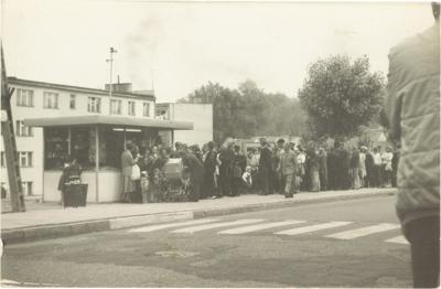 Kiosk przy ul. Wojska Polskiego.Zdjęcie z archiwum Witolda Rączki.