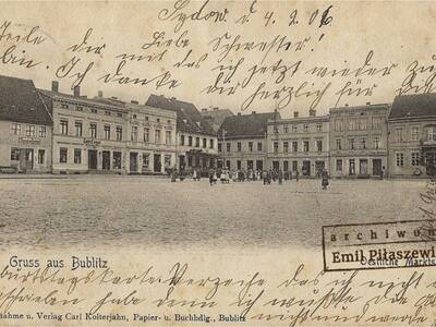 Fot.16. Południowa część rynku przed odsłonięciem pomnika Wilhelma I (1906 rok). Z kolekcji Emila Piłaszewicza.