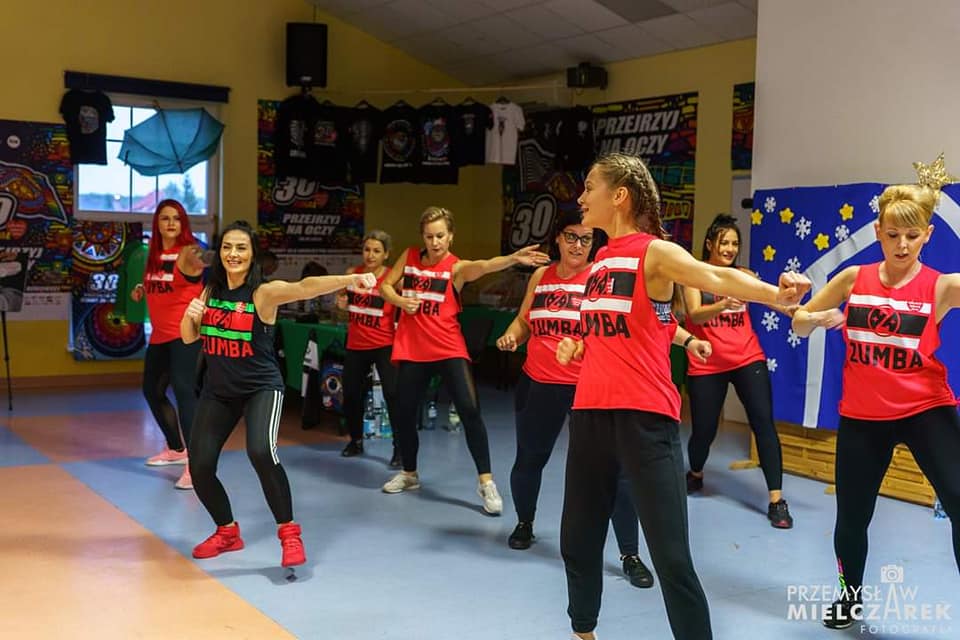 Zumba Fitness 2 [960x640]