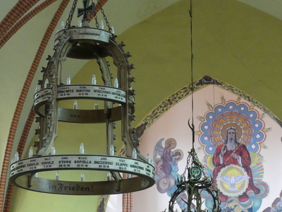 Orzechowo - pomnik wojenny	Autor zdjęcia: Wojciech Kujawski