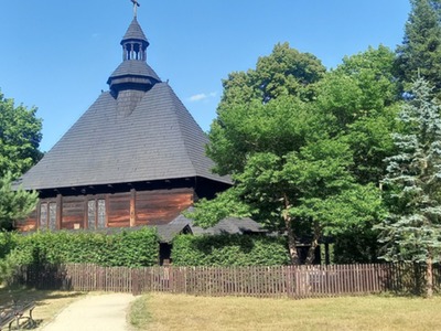 spała