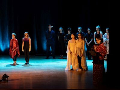 Spektakl "Wdzięczność żurawia" w wykonaniu grupy teatralnej MOMENT SDK w Sulechowie