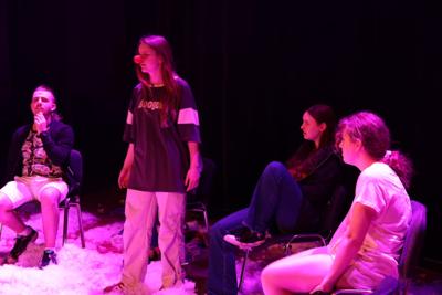 Fragment spektaklu przeglądowego - Lubuskie Konfrontacje Artystyczne TEATR - Finał Wojewódzki