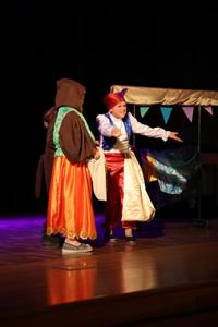 Fragment spektaklu przeglądowego - Lubuskie Konfrontacje Artystyczne TEATR - Finał Wojewódzki
