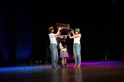 Fragment spektaklu przeglądowego - Lubuskie Konfrontacje Artystyczne TEATR - Finał Wojewódzki