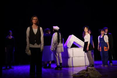 Fragment spektaklu przeglądowego - Lubuskie Konfrontacje Artystyczne TEATR - Finał Wojewódzki