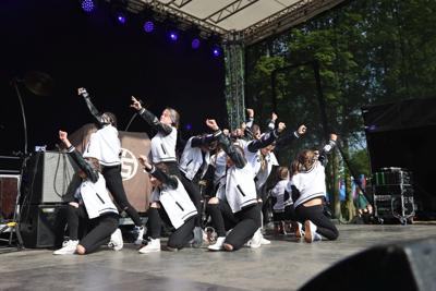 JUMP