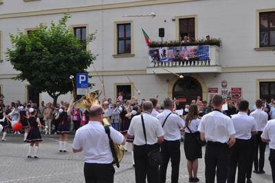 Wspólny występ pięciu orkiestr na Placu Ratuszowym