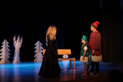 Fragment występu teatralnego w ramach LKA Finał Wojewódzki TEATR 2024