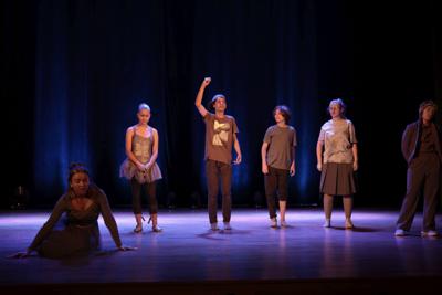 Fragment występu teatralnego w ramach LKA Finał Wojewódzki TEATR 2024