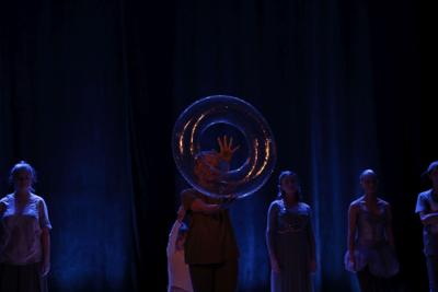 Fragment występu teatralnego w ramach LKA Finał Wojewódzki TEATR 2024