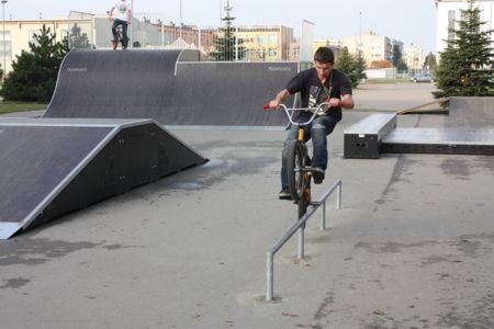 Skatepark Grójec [450x300]