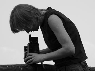 Autorka wystawy Katarzyna Długosz przy pracy