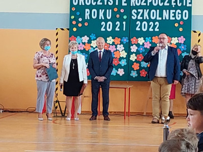 uczniowie podczas zajęć