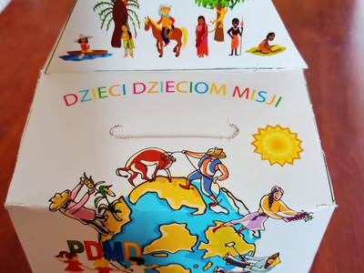 uczniowie podczas zajęć