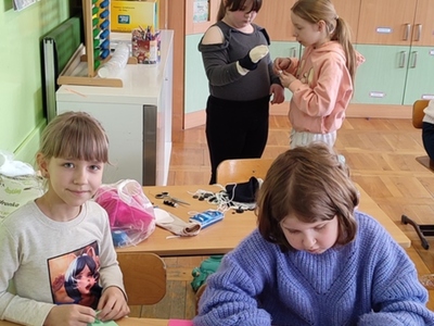 Uczniowie przy pracy