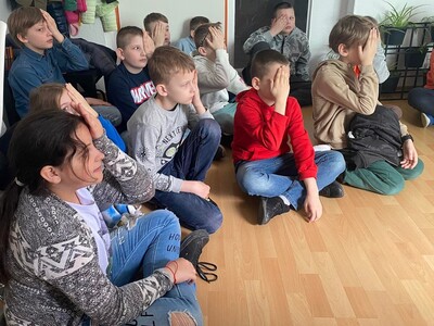 Uczniowie podczas zajęć