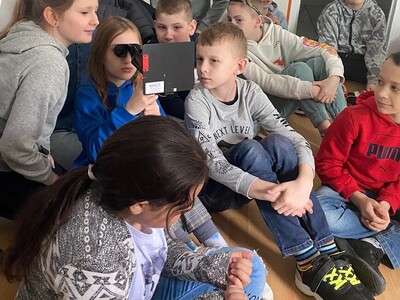 Uczniowie podczas zajęć