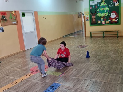 Uczniowie podczas zajęć 