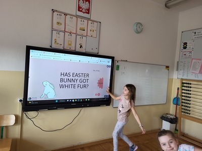 Uczniowie podczas zajęć 