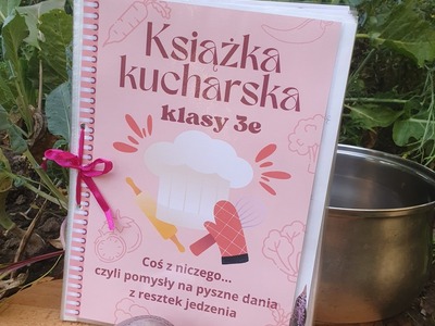 uczniowie podczas zajęć