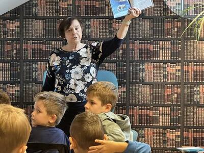 uczniowie podczas zajęć