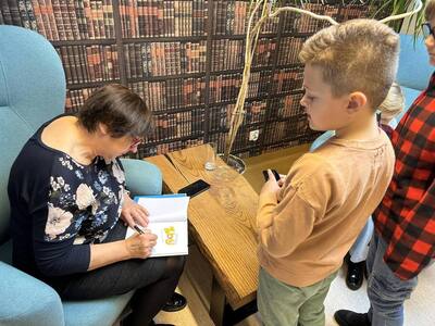 uczniowie podczas zajęć