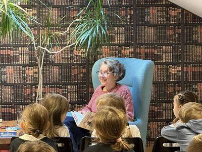 uczniowie podczas zajęć