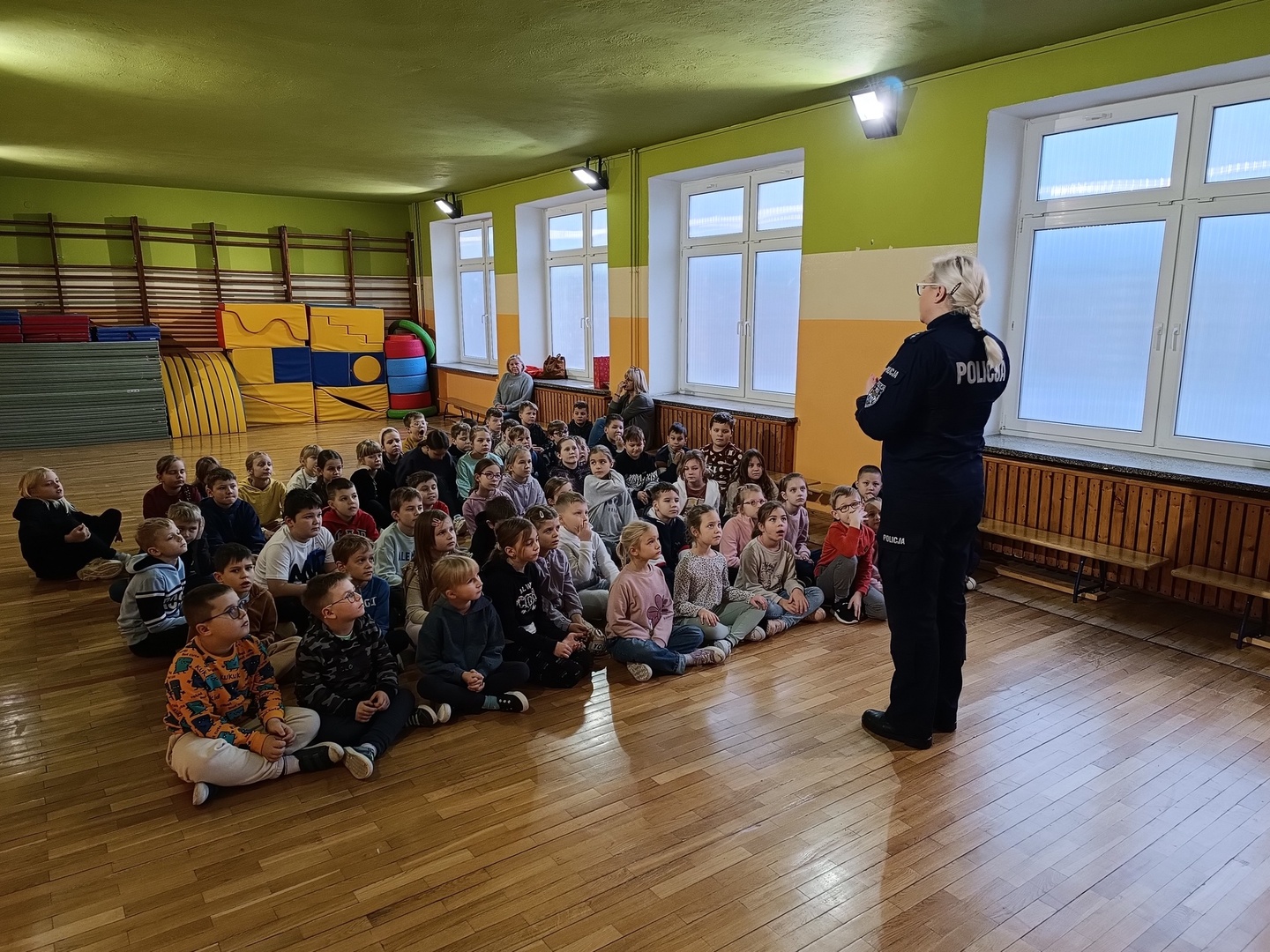 Uczniowie podczas zajęć 