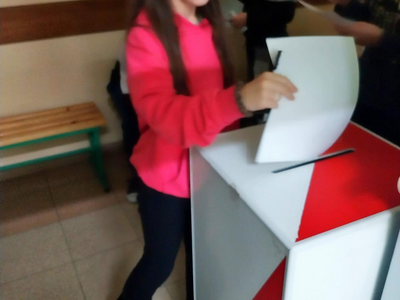 uczniowie podczas zajęć